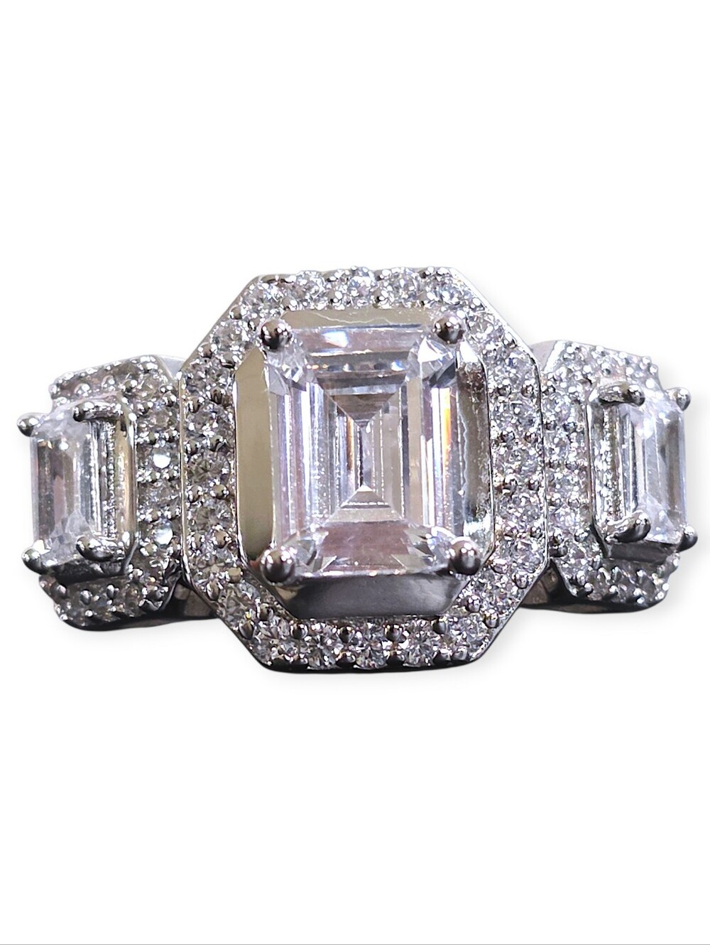 NWT Charles Winston for Bella Luce 4.22ctw 3-Stone Halo Ring Sz 8